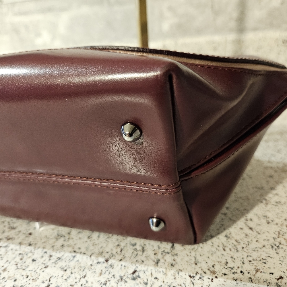 FURLA - NWOT SLEEK Deep Burgundy Leather Handbag With Branded Dust Bag - Picture 16 of 17